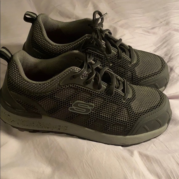 Sketchers steel toe work shoes - Picture 1 of 5